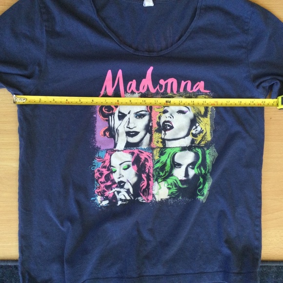 Madonna Rebel Tour 2015 Large T-Shirt Canada - Picture 6 of 8